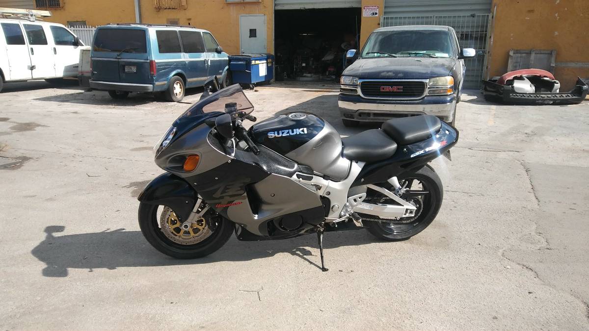 01busa.jpg