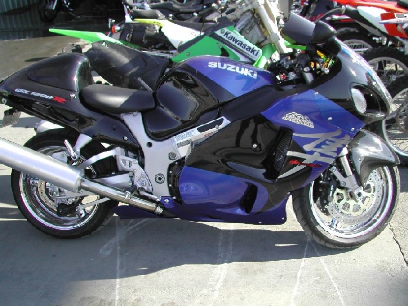 02Busa40pc.jpg