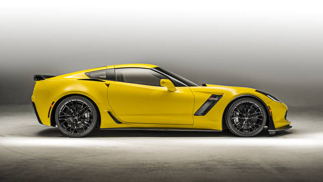 03CorvetteZ06-sm.jpg