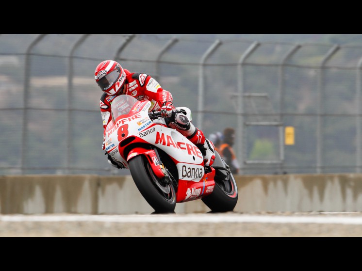 08+hector+barbera,+motogp_1_slideshow.jpg