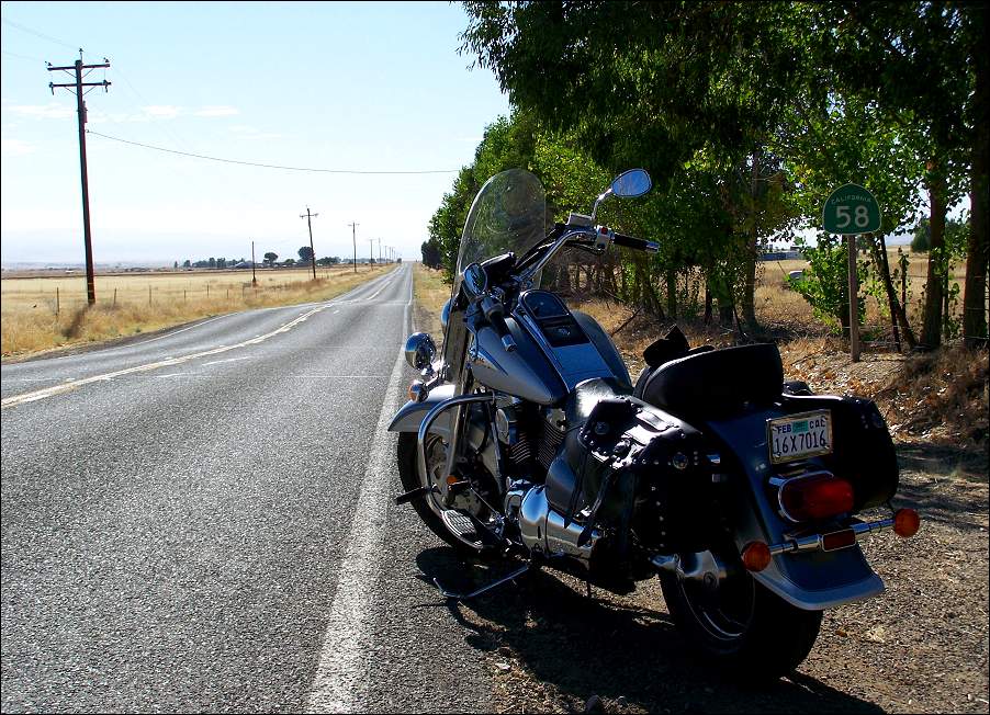 100_0473-Hwy58-Intruder.jpg