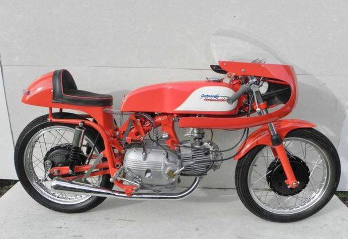 1963 Aermacchi.jpg