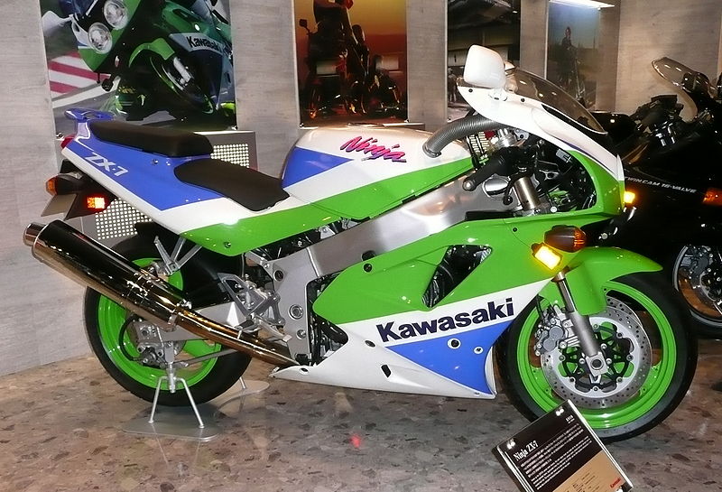 1991 Kawi ZX-7.jpg