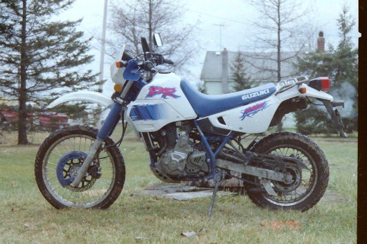 1993 Suzuki DR650.jpg