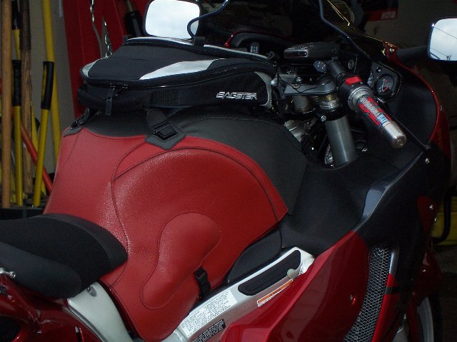 2000_Busa_24_640x480.jpg