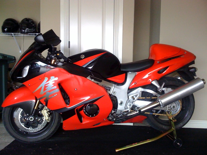 2005busa_2side.jpeg