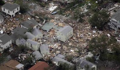 2008_09_15t012356_450x262_us_storm_ike.jpg