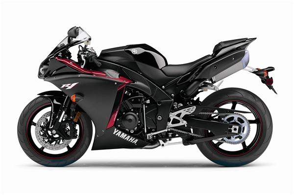 2009_Yamaha_R1_black_L.jpg