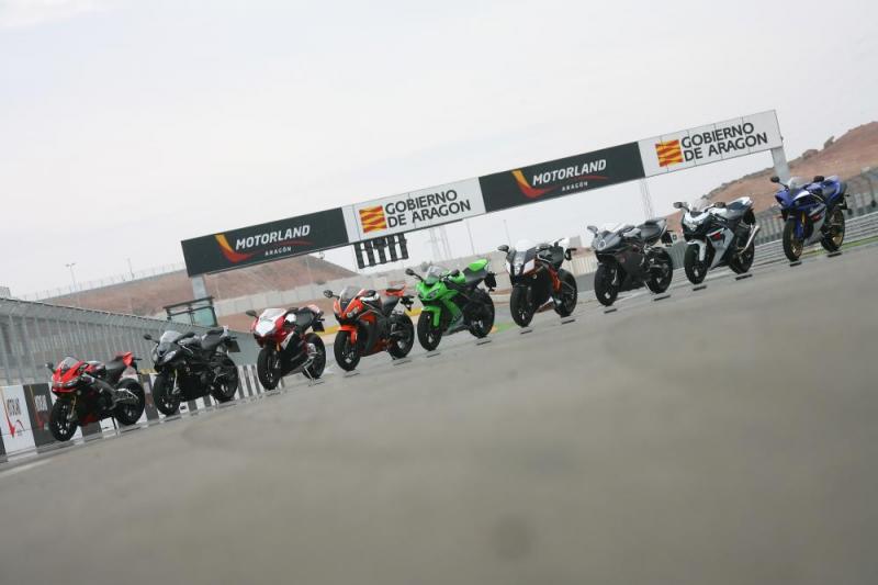 2010 superbikes.jpg