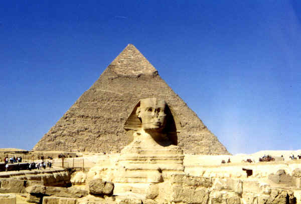 28_-_Sphinx_and_Pyramid.jpg