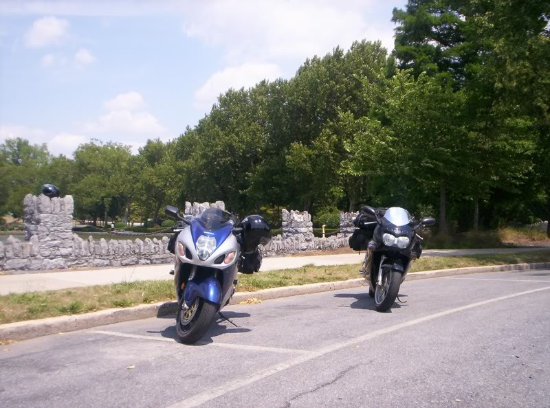 4bikesatrockwallinVA2.jpg