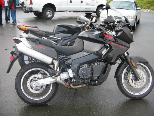 aprilia3.jpg