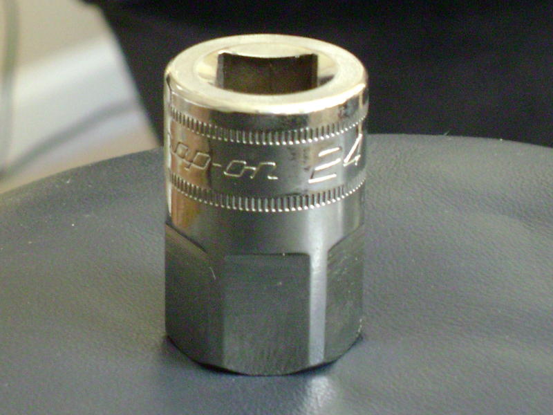 Axle Socket 012.jpg