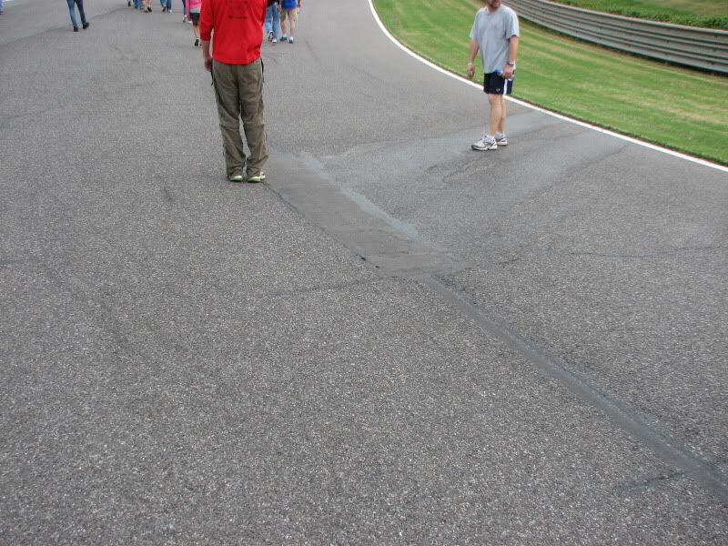 BarberTrackWalk017.jpg