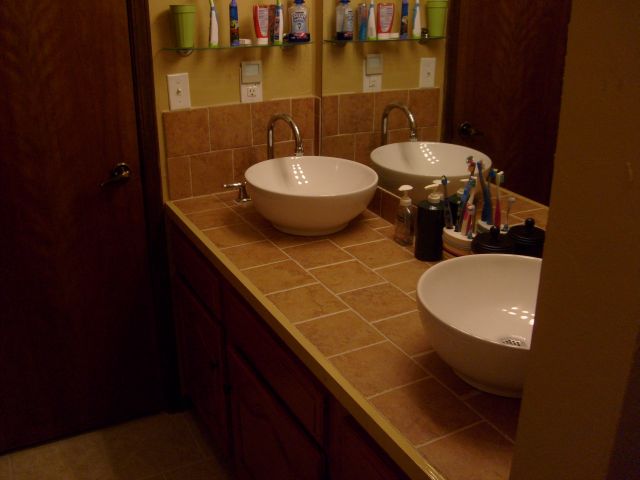 bathroom_003.jpg