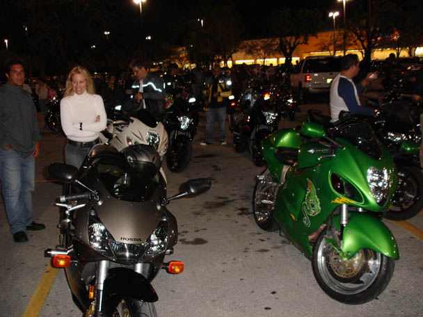 Bike_Night_Miami_003small.jpg