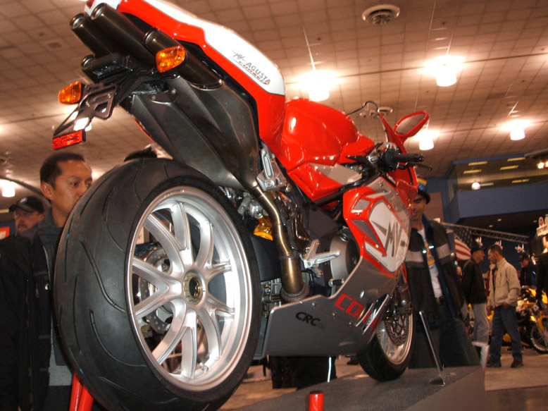 Bikeshow_Dec05_035.jpg