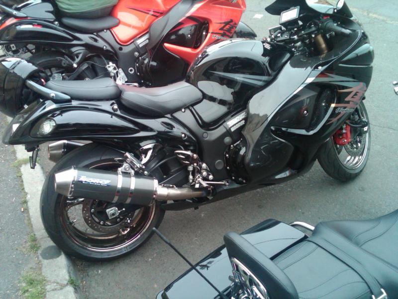 BLACK OUT BUSA.jpg