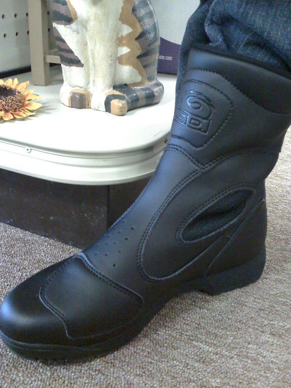 boots for busa.jpg