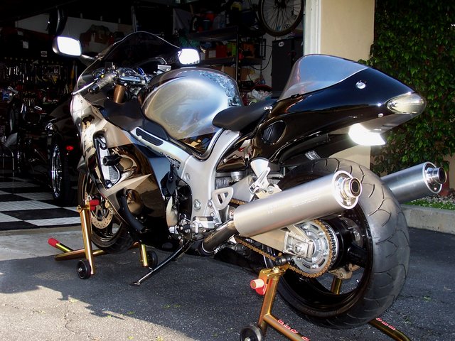 Busa-CLeaned-010-copy.jpg