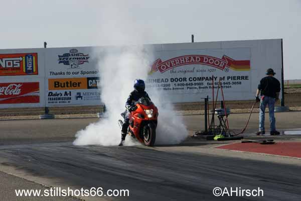 busa drag racing.jpg