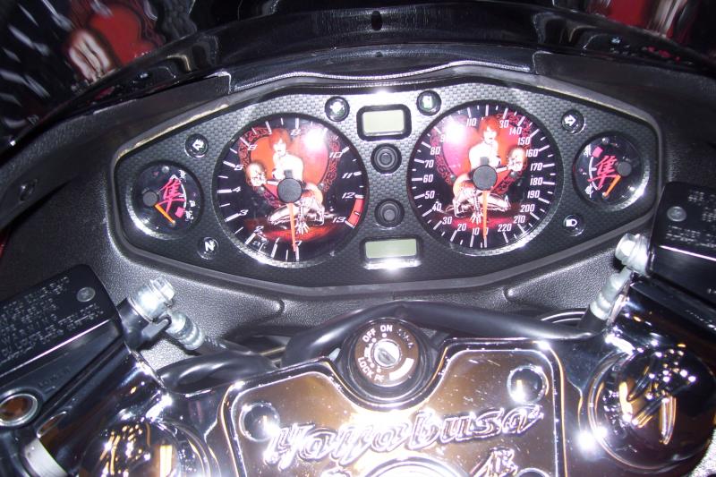 busa gauges 004.jpg