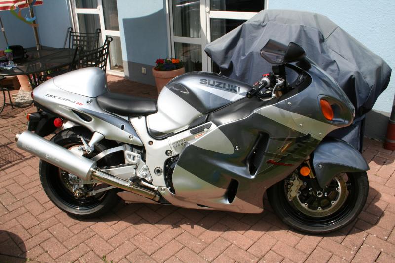 Busa1.jpg