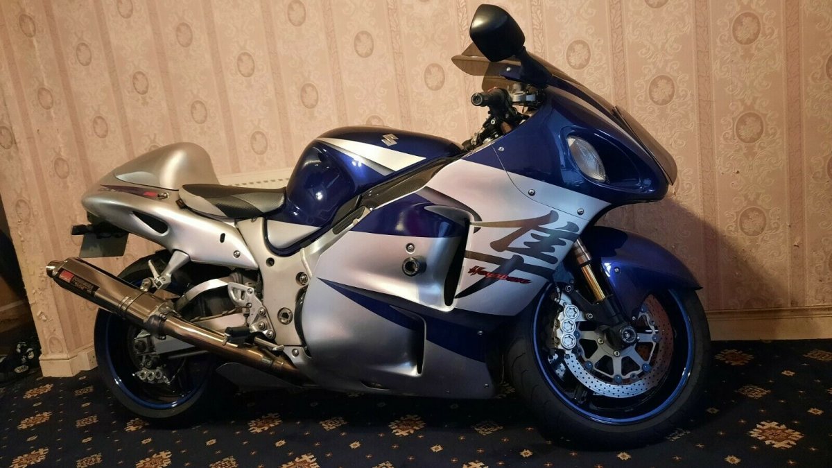 busa1.jpg