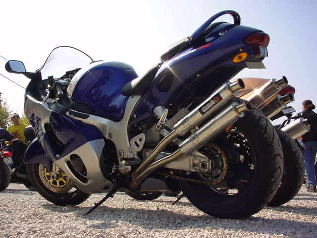 Busa1.jpg