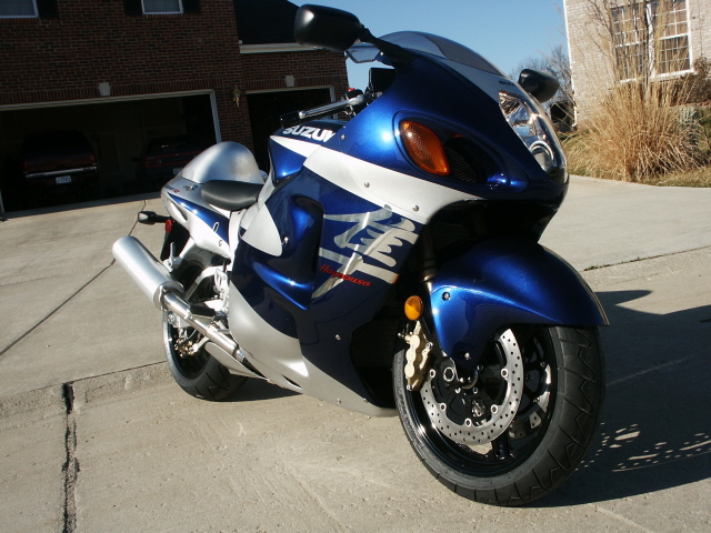 busa105.jpg