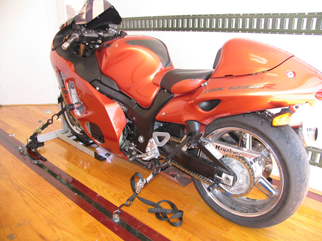 busa3106.jpg