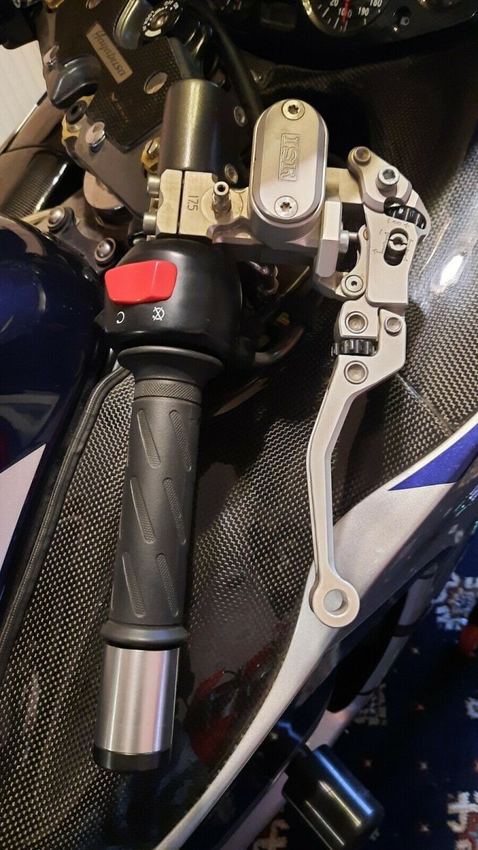 busa4.jpg