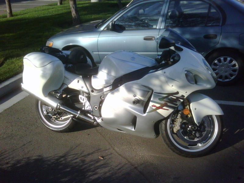 busa_01_800.jpg