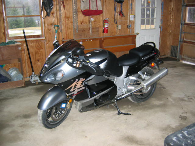 Busa_04_02_05.jpg