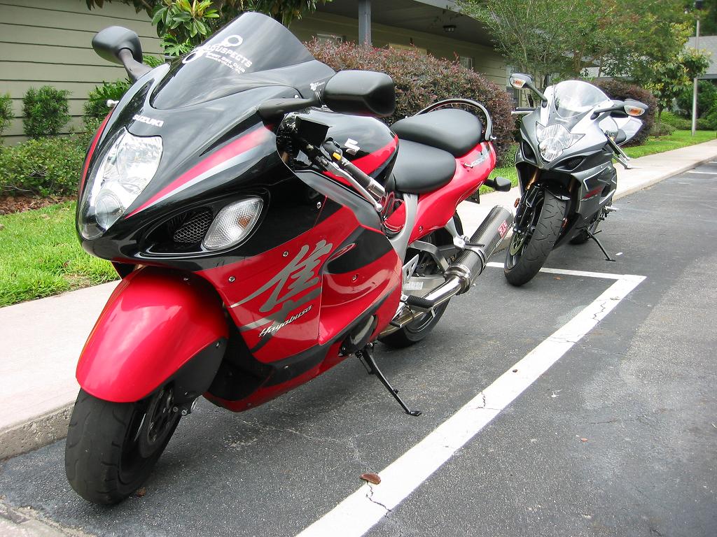 busa_and_gixxie.JPG