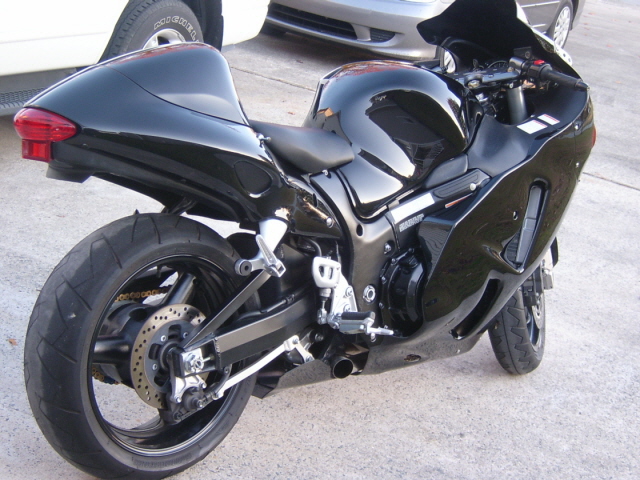 BUSA_Dark_8.JPG