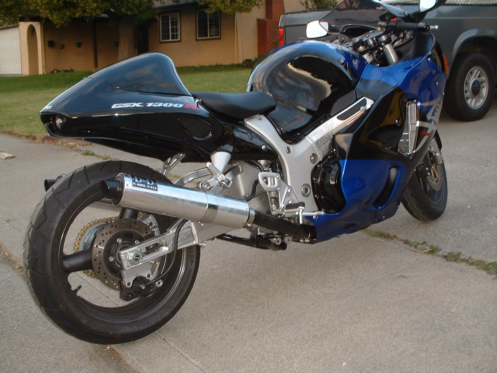 Busa_mods_003.jpg