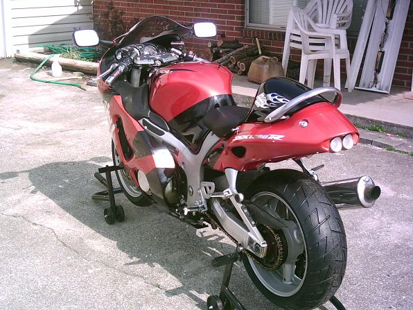 busa_paint_004.jpg