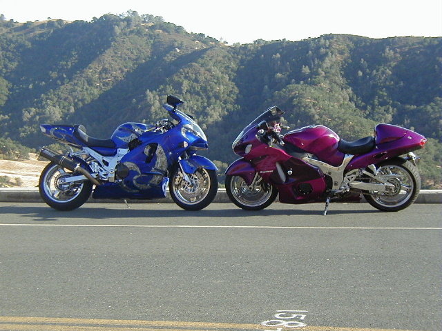 Busa_vs_ZX12_Mt._Diablo.jpg