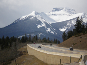 Canadian_Rockies_Scenery__e__06.jpg