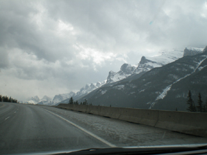 Canadian_Rockies_Scenery__e__13.jpg