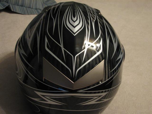 Carbon_Helmet_002__Small_.jpg