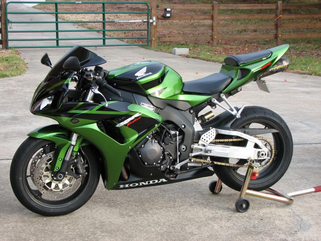 CBRNewFairings003.jpg