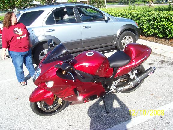 charlies busa.jpg