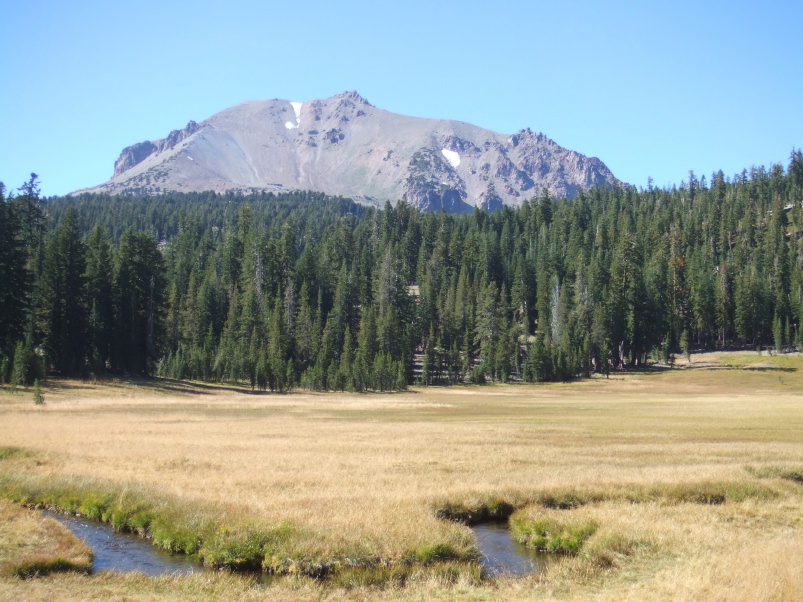 crater_lassen_volcano__95__2_.jpg