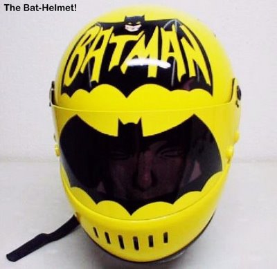 Custom Batman motorcycle helmet 1966 TV Show.jpg