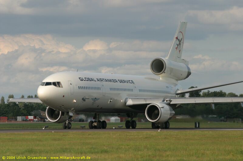 DC-10-40-GAS_001_RIAT2004_0123_800.jpg