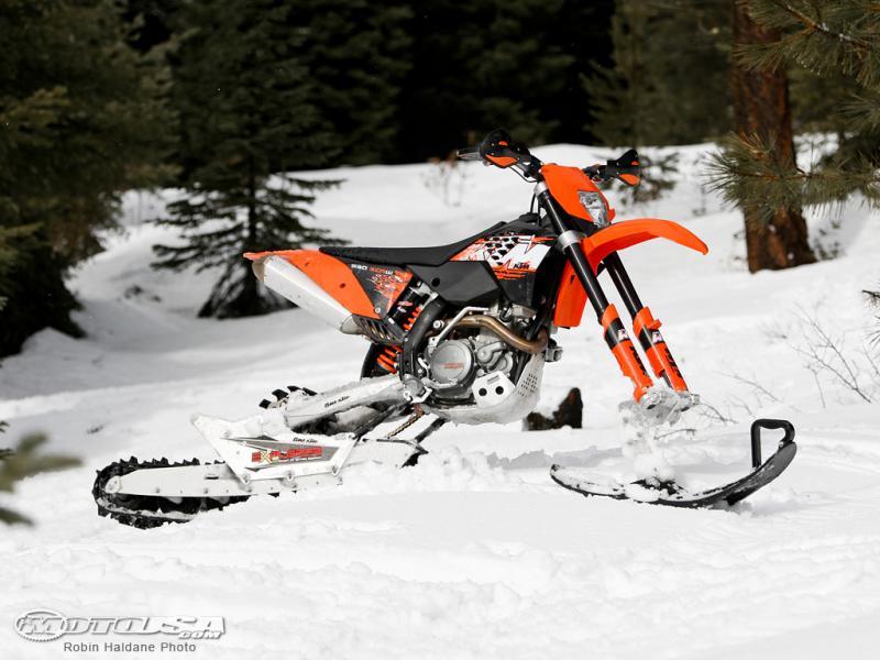 explorer-snow-bike-17.jpg