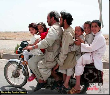 Family-fun-on-motorcycle_thumb2.jpg
