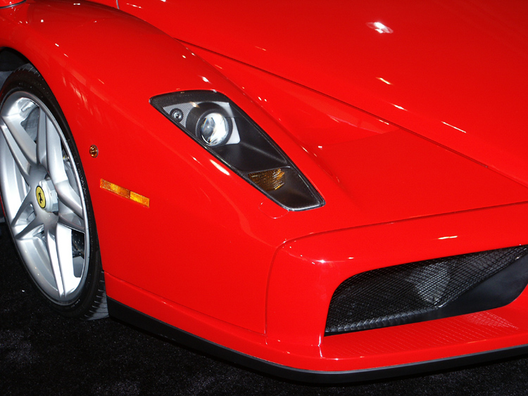 Ferrari_Enzo06_copy.jpg